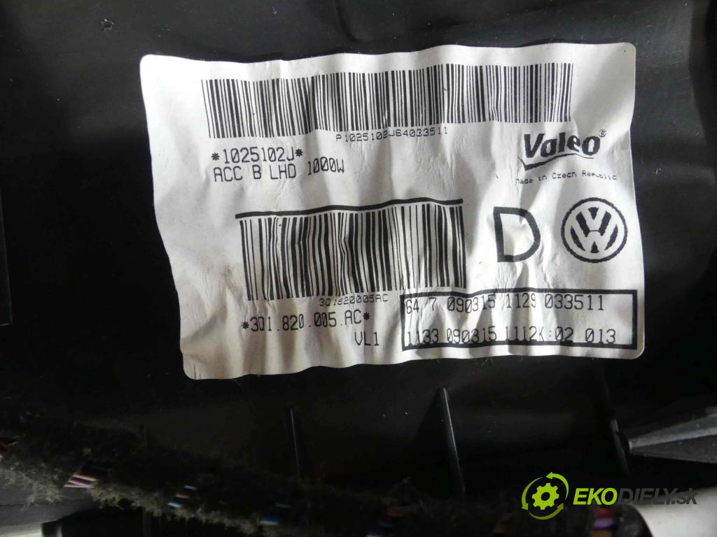 Vw Passat B8 2014 - 2.0 tdi 150 hp manual 110 kW 1968 cm3 5- radiátor 3Q1820005AC (Radiátory topení)