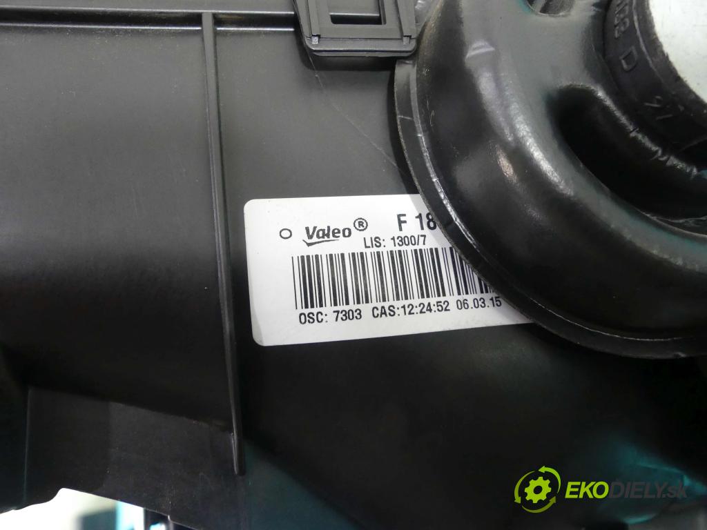 Vw Passat B8 2014 - 2.0 tdi 150 hp manual 110 kW 1968 cm3 5- radiátor 3Q1820005AC (Radiátory topení)