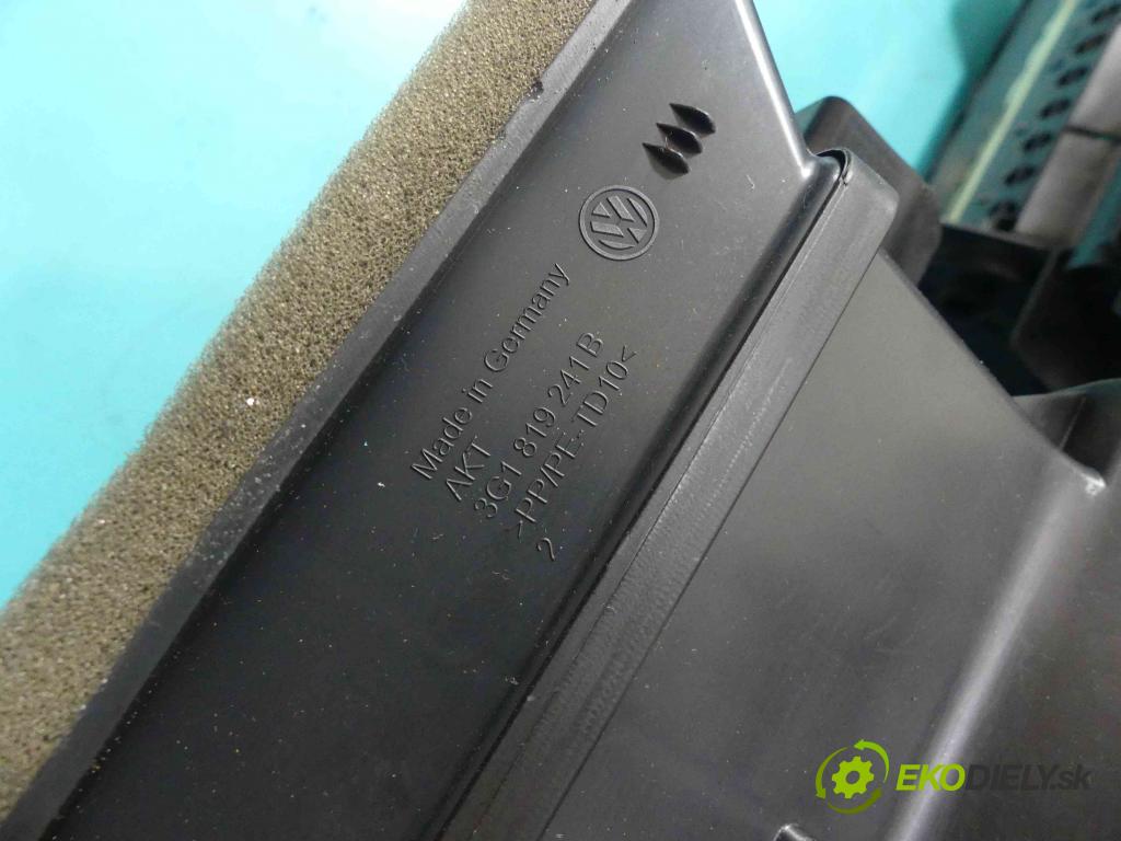 Vw Passat B8 2014 - 2.0 tdi 150 hp manual 110 kW 1968 cm3 5- radiátor 3Q1820005AC (Radiátory topení)