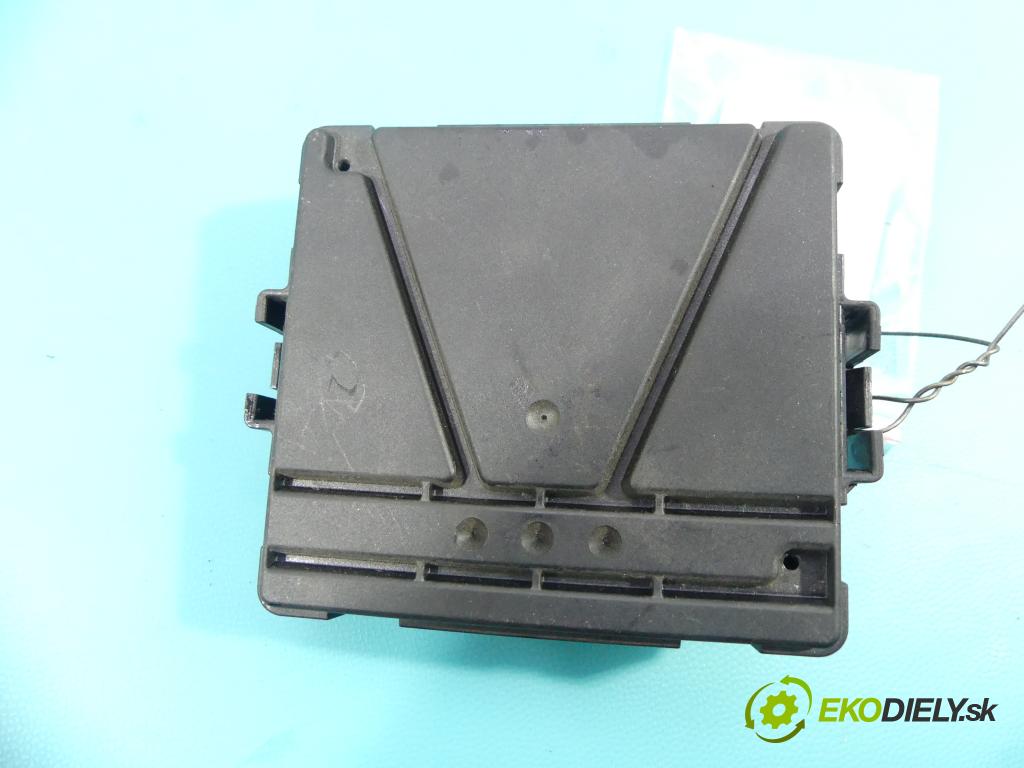 Vw Passat B8 2014 - 2.0 tdi 150 HP manual 110 kW 1968 cm3 5- modul riadiaca jednotka 5Q0907530AC (Ostatné)