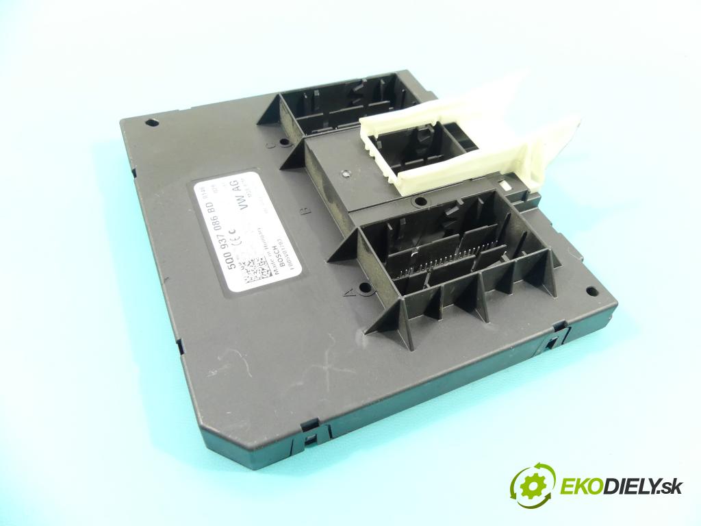 Vw Passat B8 2014 - 2.0 tdi 150 HP manual 110 kW 1968 cm3 5- modul riadiaca jednotka 5Q0937086BD (Ostatné)