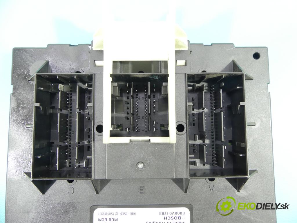 Vw Passat B8 2014 - 2.0 tdi 150 HP manual 110 kW 1968 cm3 5- modul riadiaca jednotka 5Q0937086BD (Ostatné)