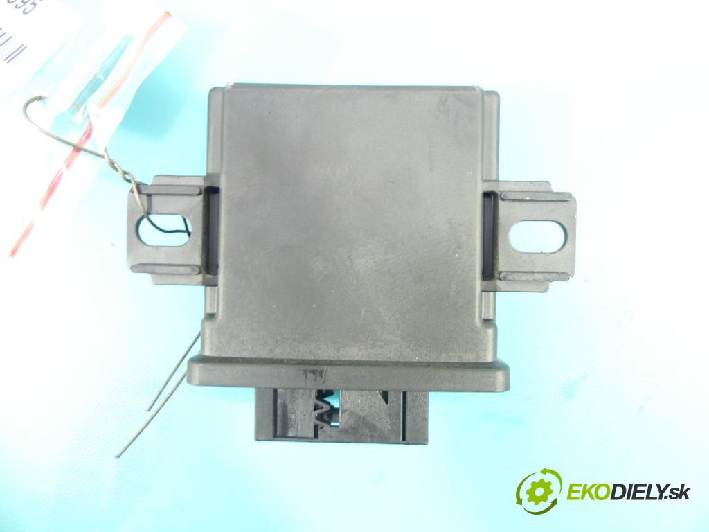 Vw Passat B8 2014 - 2.0 tdi 150 HP manual 110 kW 1968 cm3 5- modul riadiaca jednotka 7P6907357C (Ostatné)