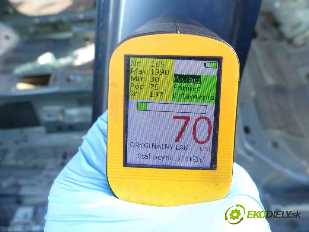 Vw Passat B8 2014 - 2.0 tdi 150 hp manual 110 kW 1968 cm3 5- práh levý  (Ostatní)