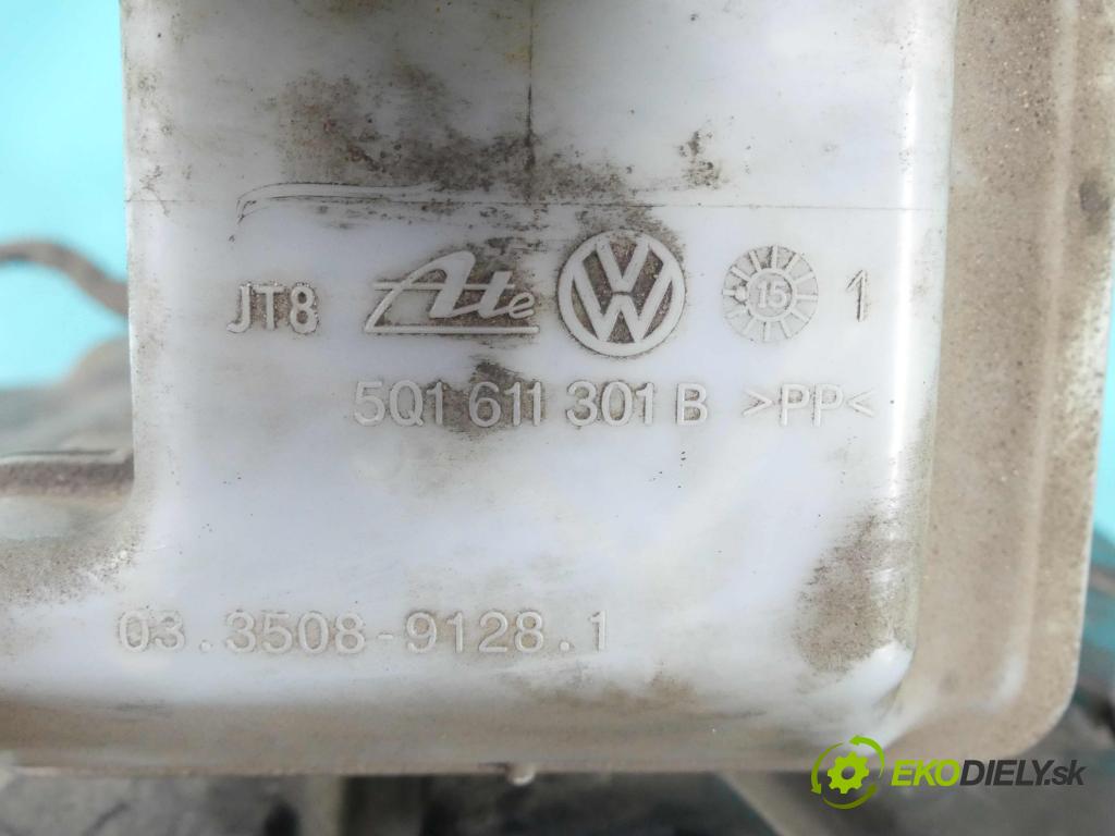 Vw Passat B8 2014 - 2.0 tdi 150 HP manual 110 kW 1968 cm3 5- servo brzdové 5Q1611301B