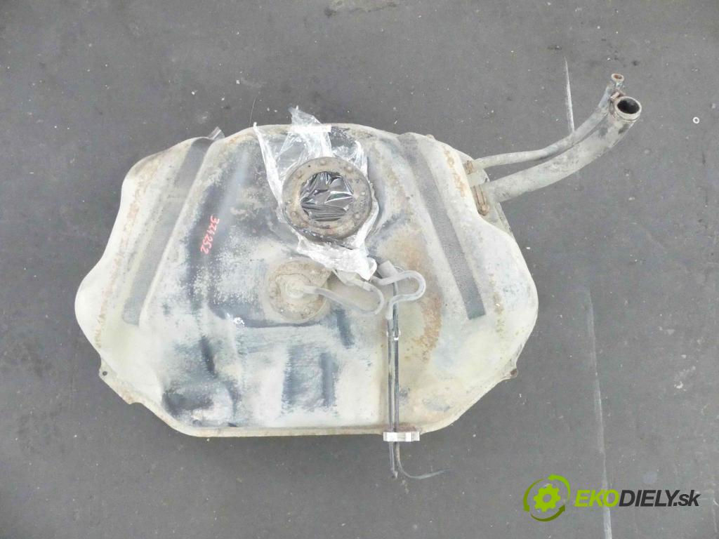 Honda Accord VII 2002-2008 2.0 16V 155 hp manual 114 kW 1998 cm3 4- Nádrž: paliva SEA-E011 (Nádrže)