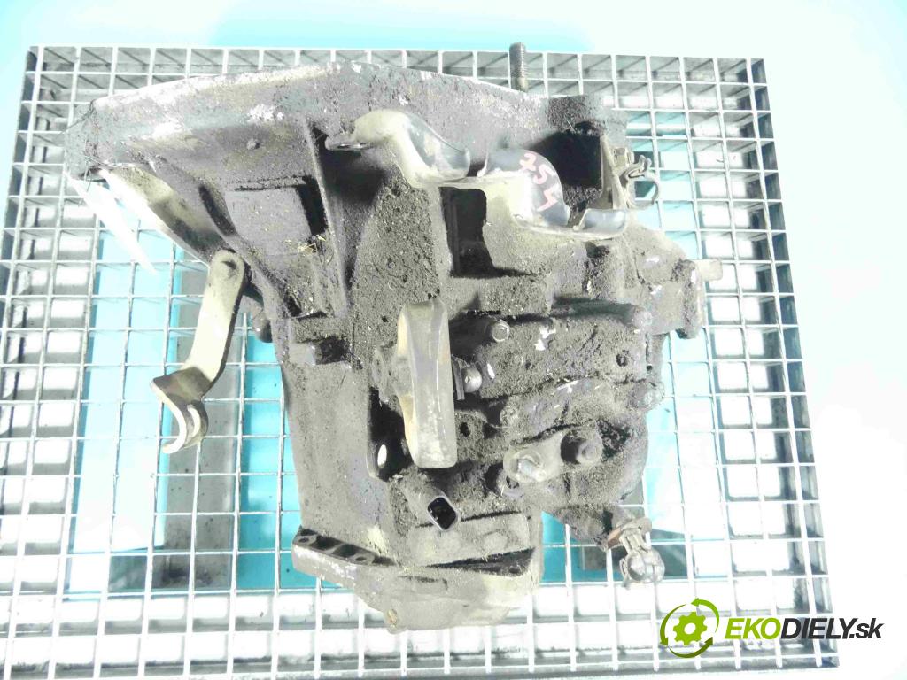 Fiat Seicento 0.9 39 HP manual 29 kW 899 cm3 3- prevodovka stupeň,rýchlosť manual
