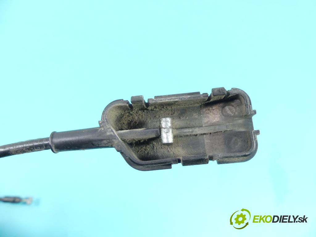 Renault Laguna II 2001-2007 1.6 16V 107 HP manual 79 kW 1598 cm3 5- zámek zadní pravý