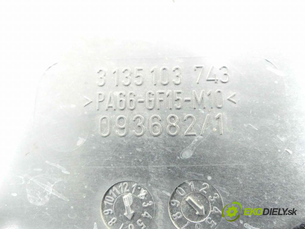 Ford C-Max I 2003-2010 1.6 tdci 109 HP manual 80 kW 1560 cm3 5- Ventilátor chladiča 1137328558