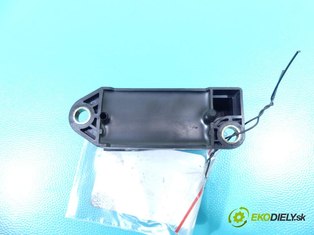 Vw Passat B5 1995-2005 1.9 tdi 101 HP manual 74 kW 1896 cm3 5- snímač šokovat: 5WK41910 (Snímače nárazu)