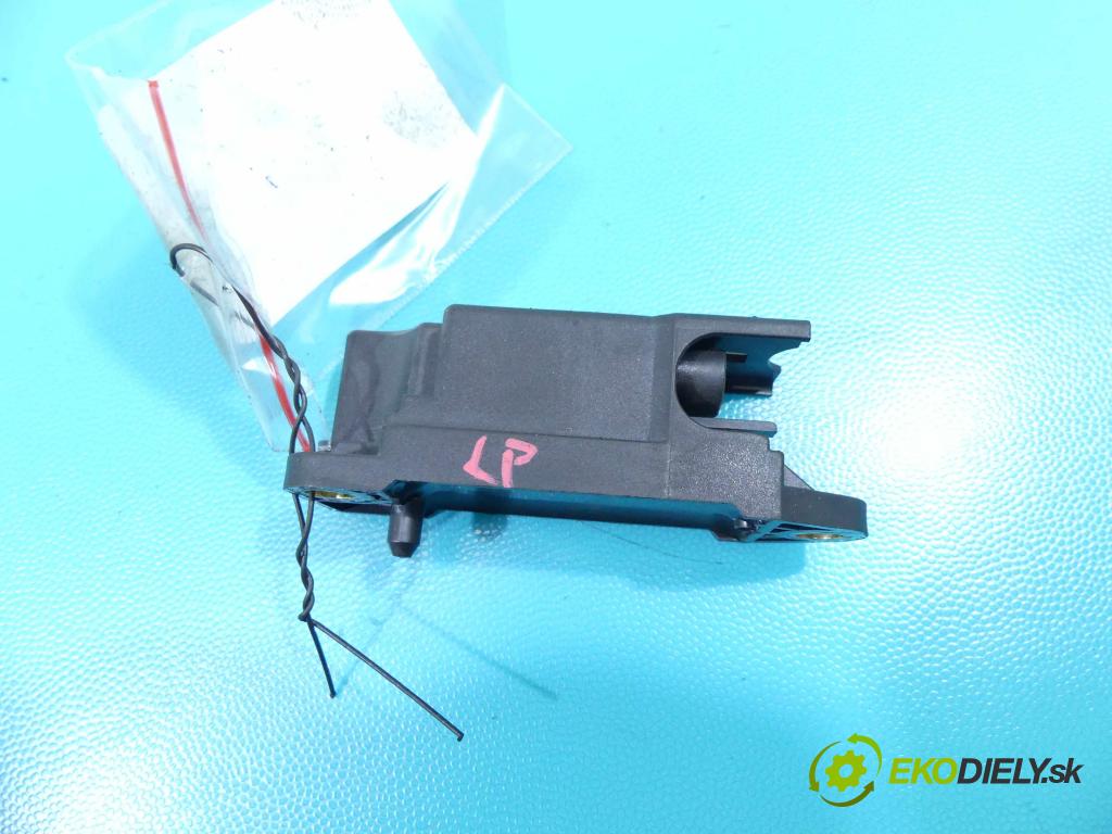 Vw Passat B5 1995-2005 1.9 tdi 101 HP manual 74 kW 1896 cm3 5- snímač šokovat: 5WK41910 (Snímače nárazu)