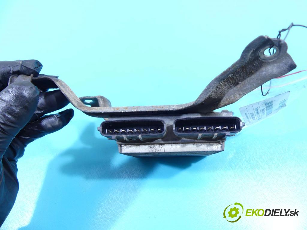 Toyota Avensis II T25 2003-2008 2.0 D4D 126 HP manual 93 kW 1998 cm3 5- modul riadiaca jednotka 89871-71010 (Ostatné)