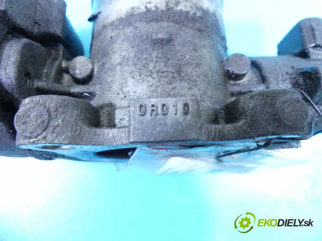 Toyota Avensis II T25 2003-2008 2.0 D4D 126 HP manual 93 kW 1998 cm3 5- klapka 192300-2010 (Škrtiace klapky)