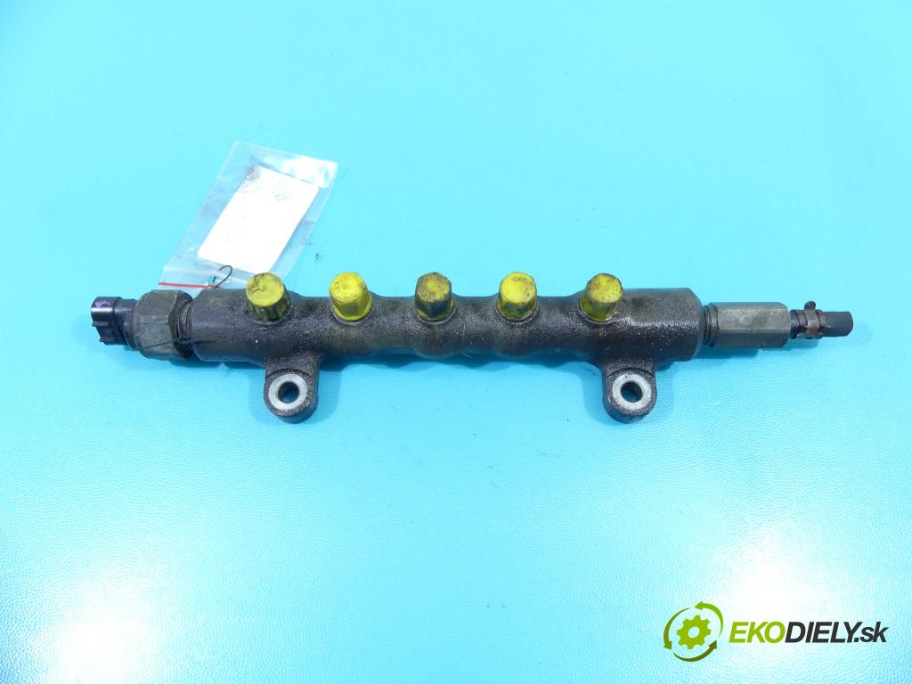 Toyota Avensis II T25 2003-2008 2.0 D4D 126 HP manual 93 kW 1998 cm3 5- lišta vstrekovacia  (Vstrekovacie lišty)