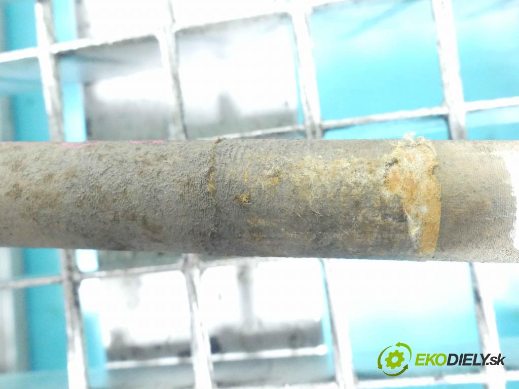 Kia Sportage III 2010-2015 2.0 crdi 136 HP automatic 100 kW 1995 cm3 5- poloos ľavé  (Poloosy)