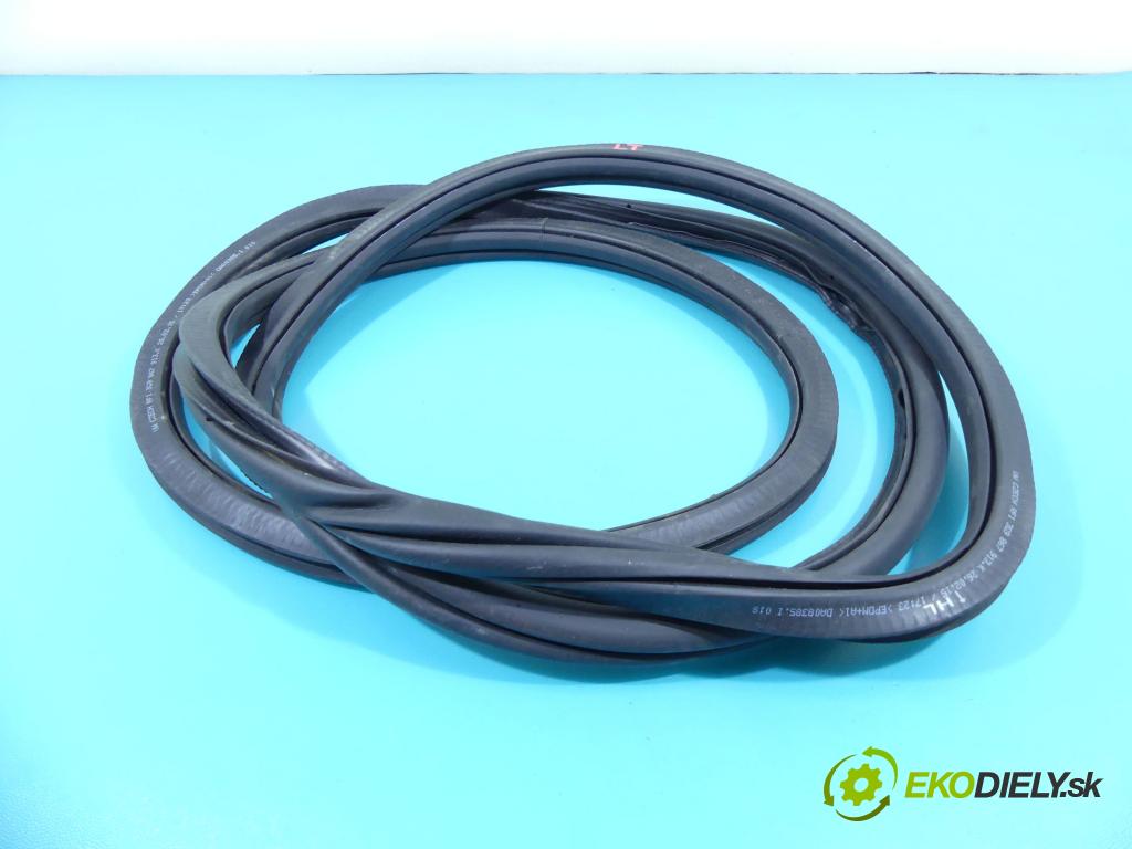 Vw Passat B8 2014 - 2.0 tdi 150 hp manual 110 kW 1968 cm3 5- Těsnění: dveře zadní levé 3G9867913K (Ostatní)