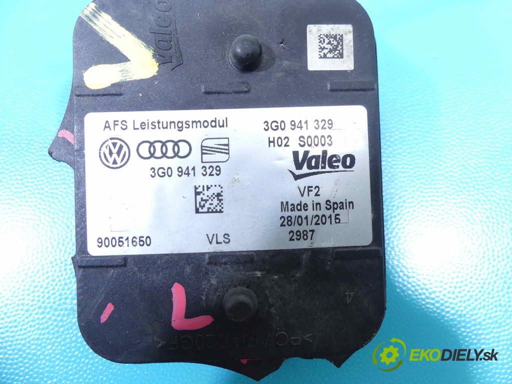 Vw Passat B8 2014 - 2.0 tdi 150 HP manual 110 kW 1968 cm3 5- střídač: xenon 3G0941329 (Riadiace jednotky xenónu)