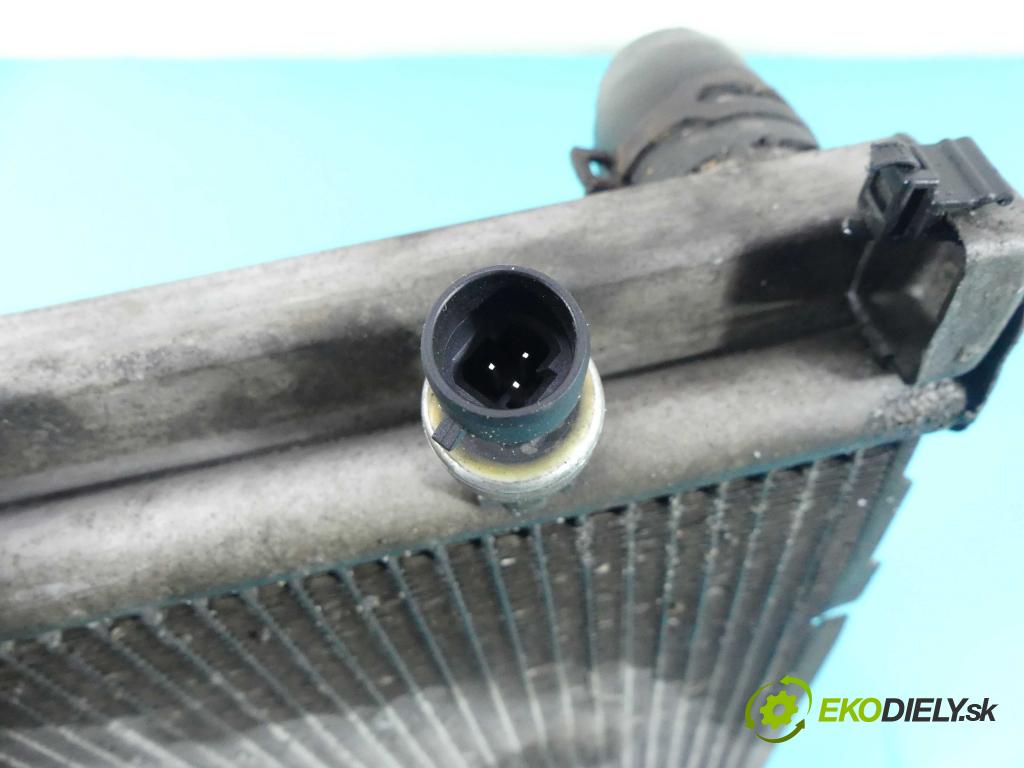 Renault Clio III 2005-2012 1,2.0 16V 75 HP manual 55 kW 1149 cm3 5- chladič voda: 176010-00070 (Chladiče vody)