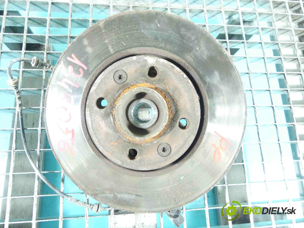 Renault Clio III 2005-2012 1,2.0 16V 75 HP manual 55 kW 1149 cm3 5- náboj pravé  (Náboje)