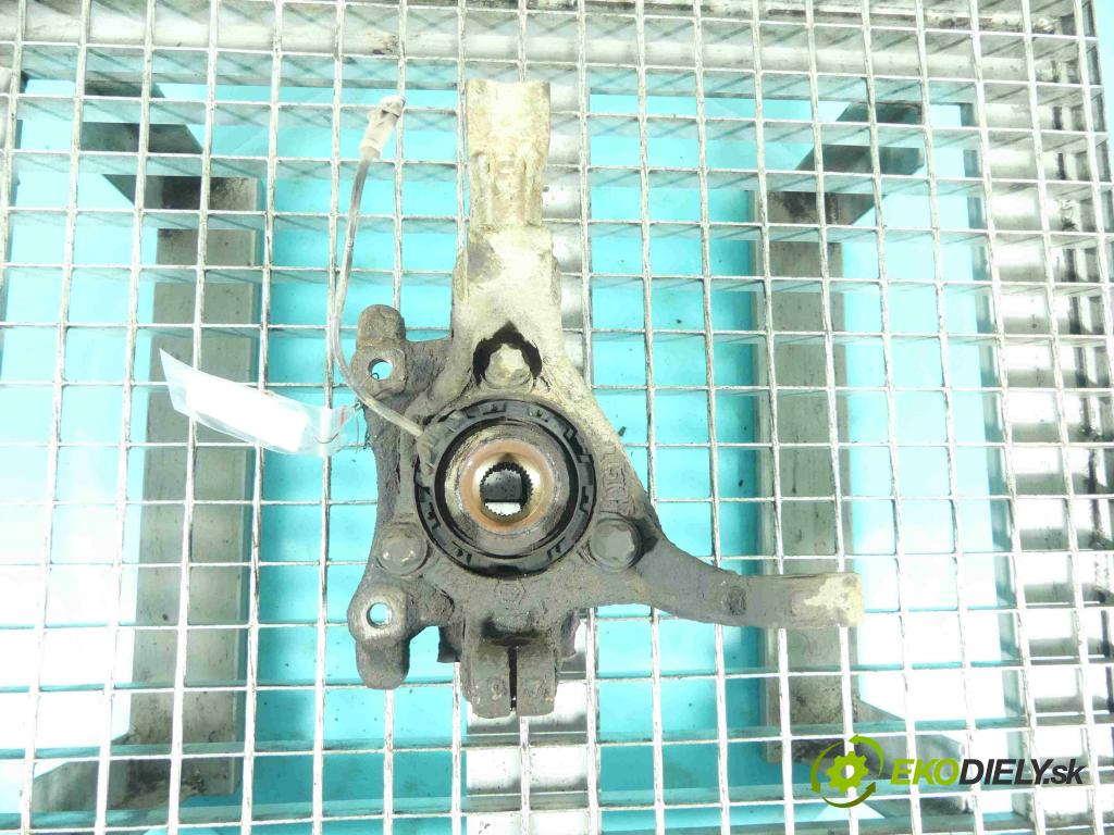 Opel Zafira B 2005-2014 1.9 cdti 120 HP manual 88 kW 1910 cm3 5- náboj pravé  (Náboje)