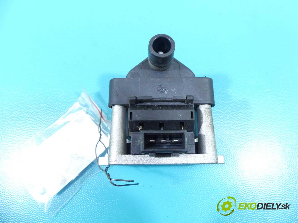 Vw Golf III 1991-1998 1.8 75 HP manual 55 kW 1781 cm3 3- cievka zapaľovacia  (Zapaľovacie cievky, moduly)