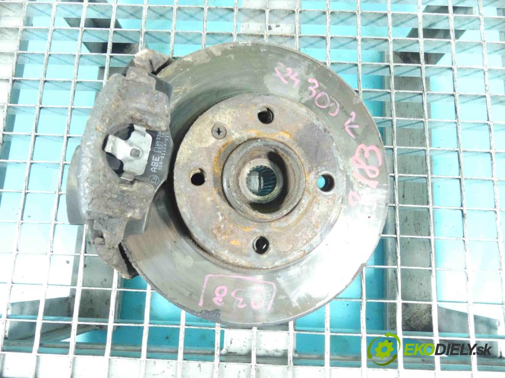 Vw Golf III 1991-1998 1.8 75 HP manual 55 kW 1781 cm3 3- náboj ľavé  (Náboje)