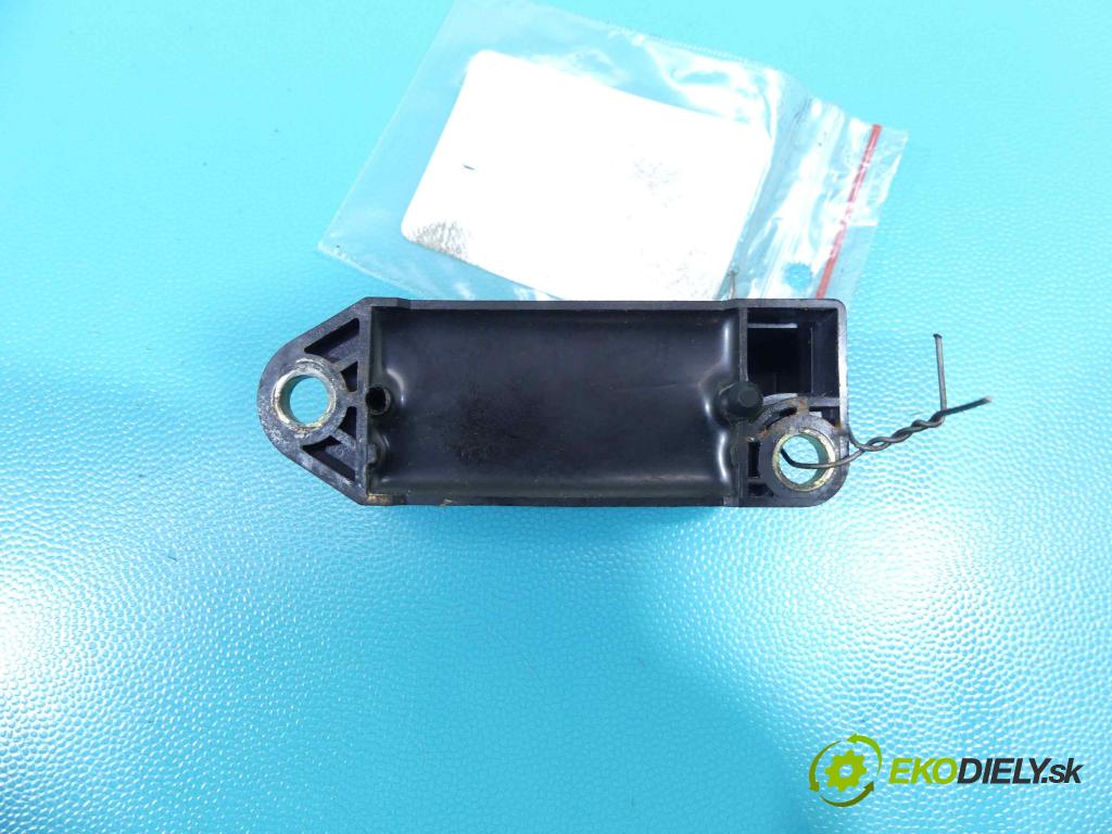 Vw Passat B5 1995-2005 1.9 tdi 116 HP manual 85 kW 1896 cm3 4- snímač šokovat: 1J0909606N (Snímače nárazu)