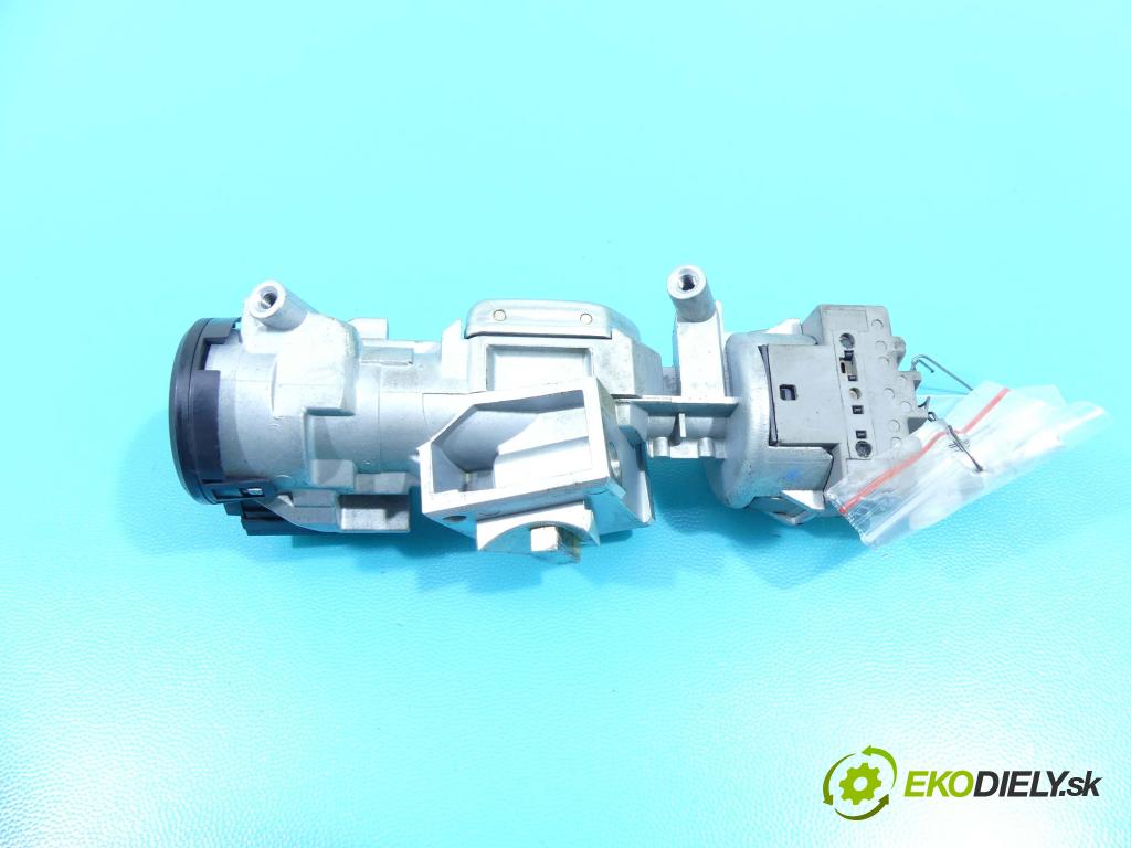 Ford Focus Mk2 2004-2011 2.0 tdci 136 HP manual 100 kW 1997 cm3 4- Spínačka 3M51-3F880-AC (Spínacie skrinky a kľúče)