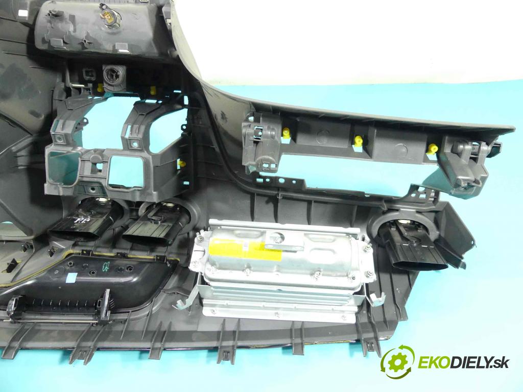 Ford Focus Mk2 2004-2011 2.0 tdci 136 HP manual 100 kW 1997 cm3 4- kokpit,pristrojová doska rozdeľovacia 4M51-A042B84-CD
