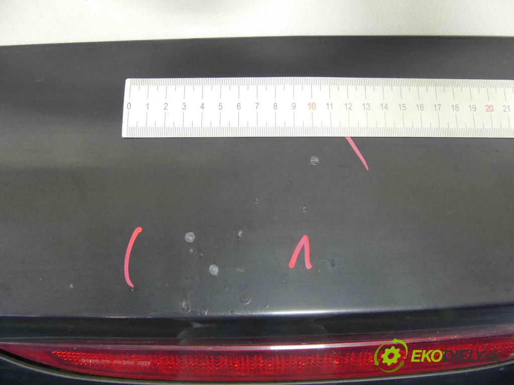 Mazda 5  2005-2010 2.0 citd 110 hp manual 81 kW 1998 cm3 5- zadní kufrové dveře  (Zadní kapoty)