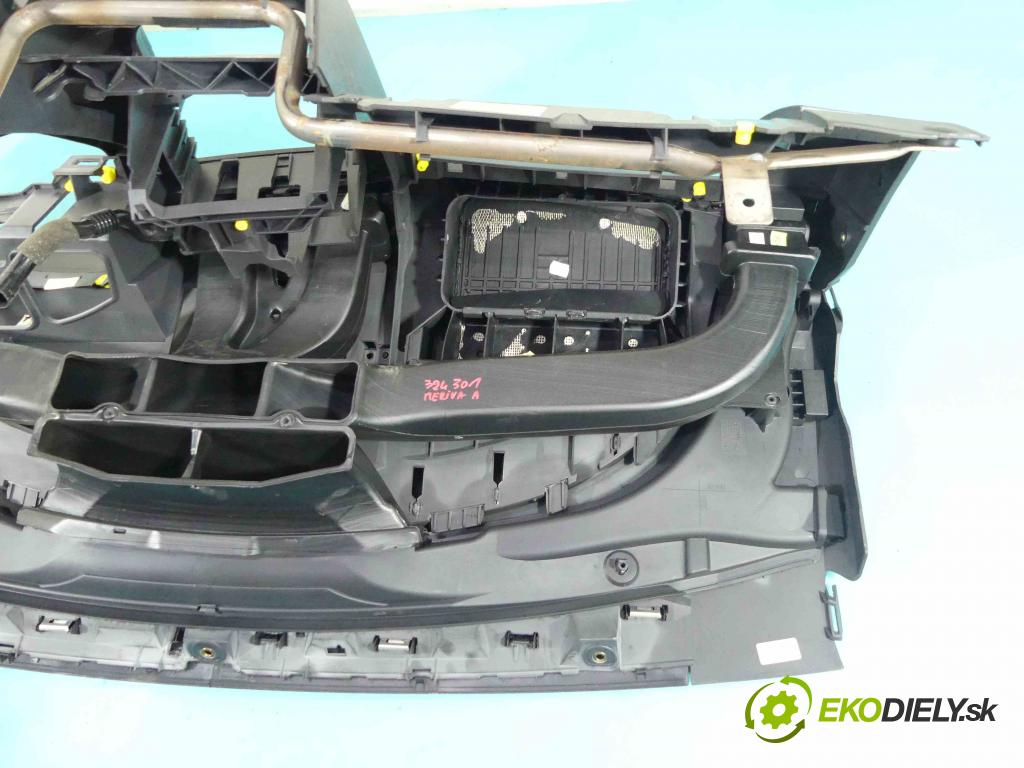 Opel Meriva A 2002-2010 1.4 16V 90 HP manual 66 kW 1364 cm3 5- kokpit,pristrojová doska rozdeľovacia