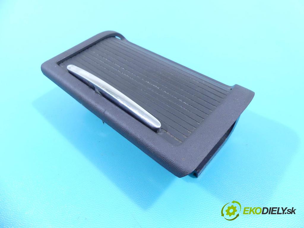 Opel Vectra C 2002-2008 2.2 16V 147 HP manual 108 kW 2198 cm3 4- Rukojeť: na nápoje: 24423418 (Úchyty, držiaky na nápoje)