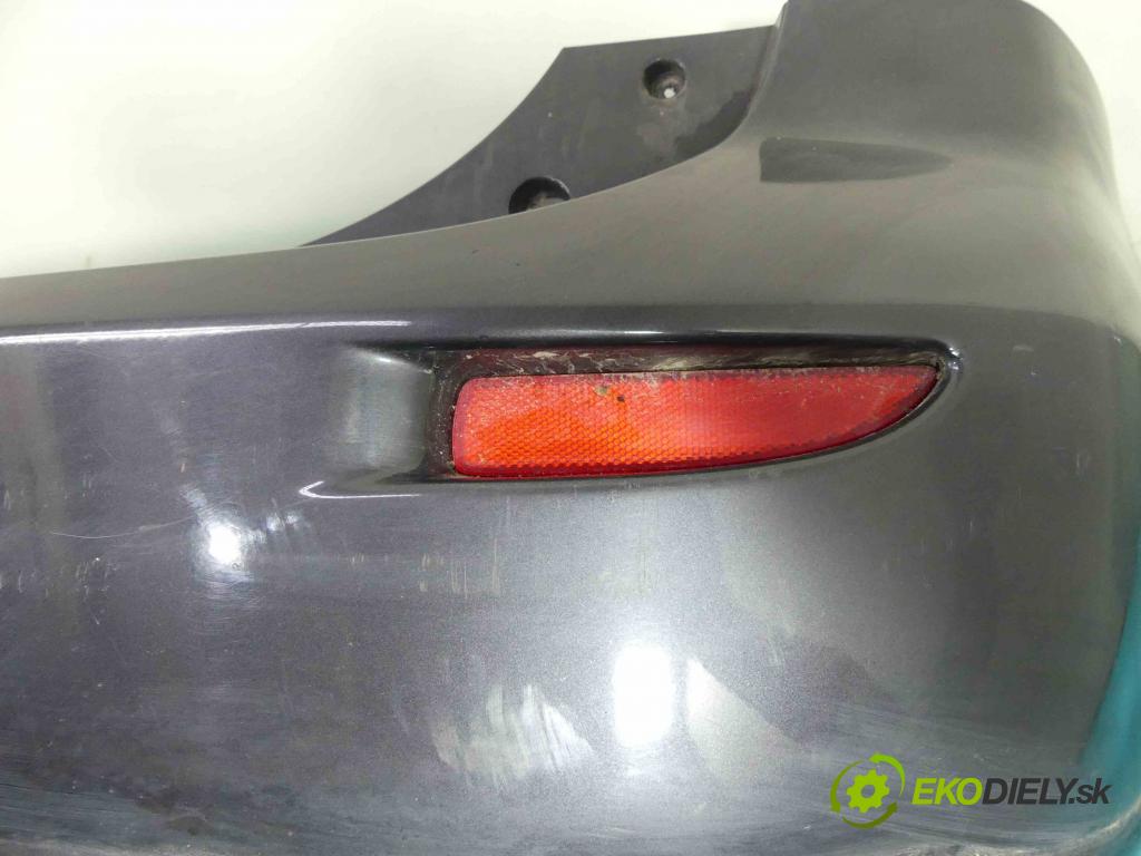 Mazda 5  2005-2010 2.0 citd 110 hp manual 81 kW 1998 cm3 5- nárazník zadní  (Ostatné)