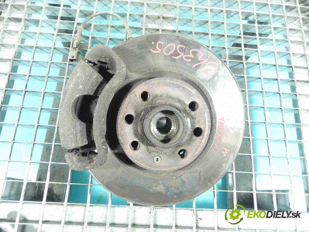 Opel Meriva A 2002-2010 1.4 16V 90 HP manual 66 kW 1364 cm3 5- náboj pravé  (Náboje)