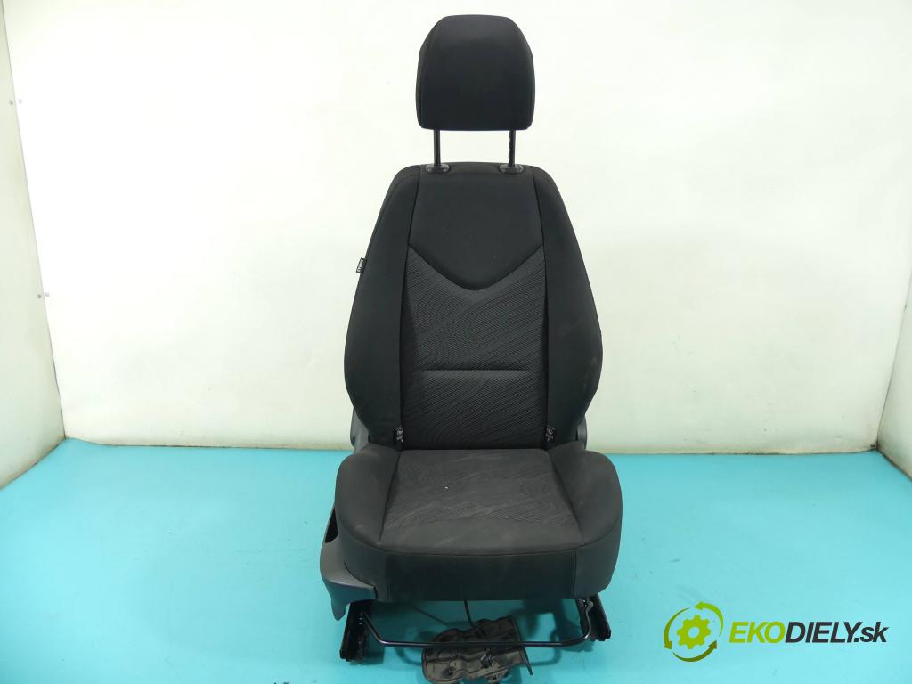 Peugeot 308 I 2007-2013 1.6 hdi 90 HP manual 66,2 kW 1560 cm3 5- Sedačka pravý  (Sedačky, sedadlá)