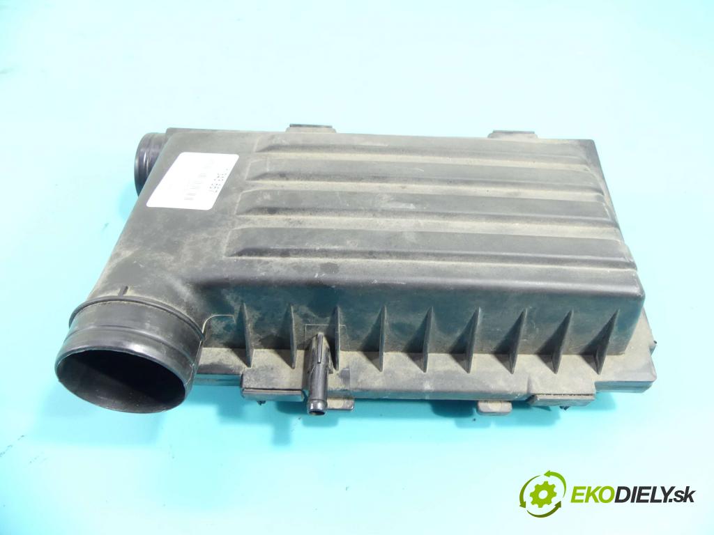 Skoda Octavia III 2013- 1.4 tsi 140 HP manual 103 kW 1395 cm3 5- obal filtra vzduchu 04E129611G (Obaly filtrov vzduchu)