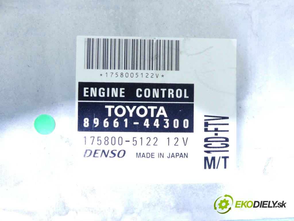 Toyota Avensis Verso 2001-2009 2.0 D4D 116 hp manual 85 kW 1995 cm3 5- řídící jednotka motoru 89661-44300