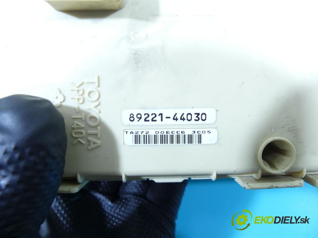 Toyota Avensis Verso 2001-2009 2.0 D4D 116 hp manual 85 kW 1995 cm3 5- řídící jednotka motoru 89661-44300
