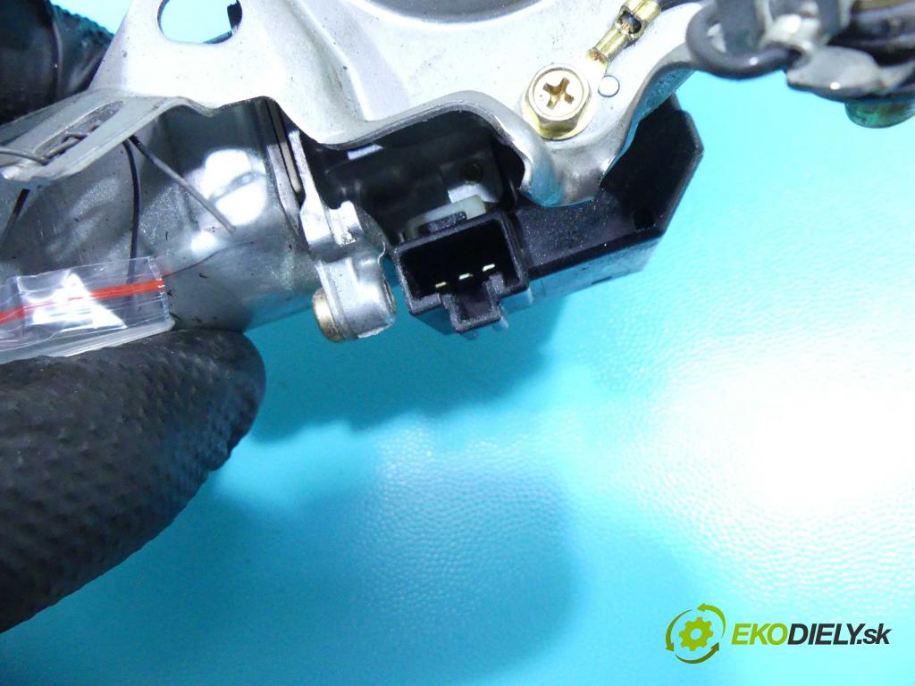 Toyota Avensis Verso 2001-2009 2.0 D4D 116 hp manual 85 kW 1995 cm3 5- motor stěrače zadní 85020-44020
