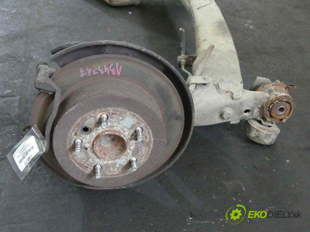 Toyota Avensis Verso 2001-2009 2.0 D4D 116 hp manual 85 kW 1995 cm3 5- zadní výztuha  (Výztuhy zadní)