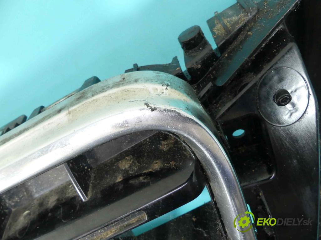 Audi A5 8T 2007-2016 3.0 V6 TDI 239KM automatic 176 kW 2967 cm3 5- mřížka 8T0853651E