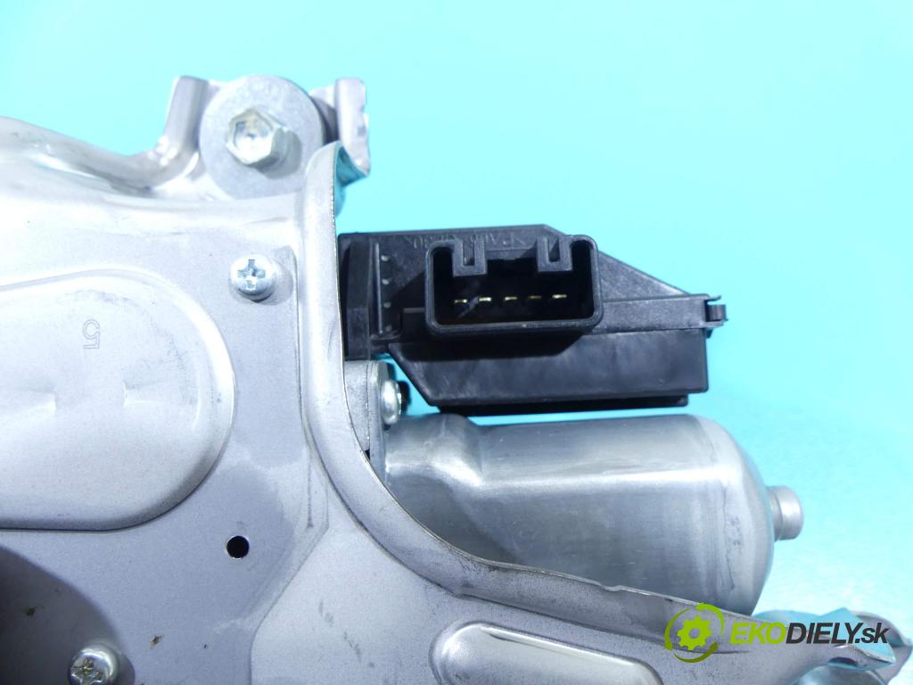 Toyota Auris II 2012-2018 1.6 16V 132 hp manual 97 kW 1598 cm3 5- motor stěrače zadní 85130-02050