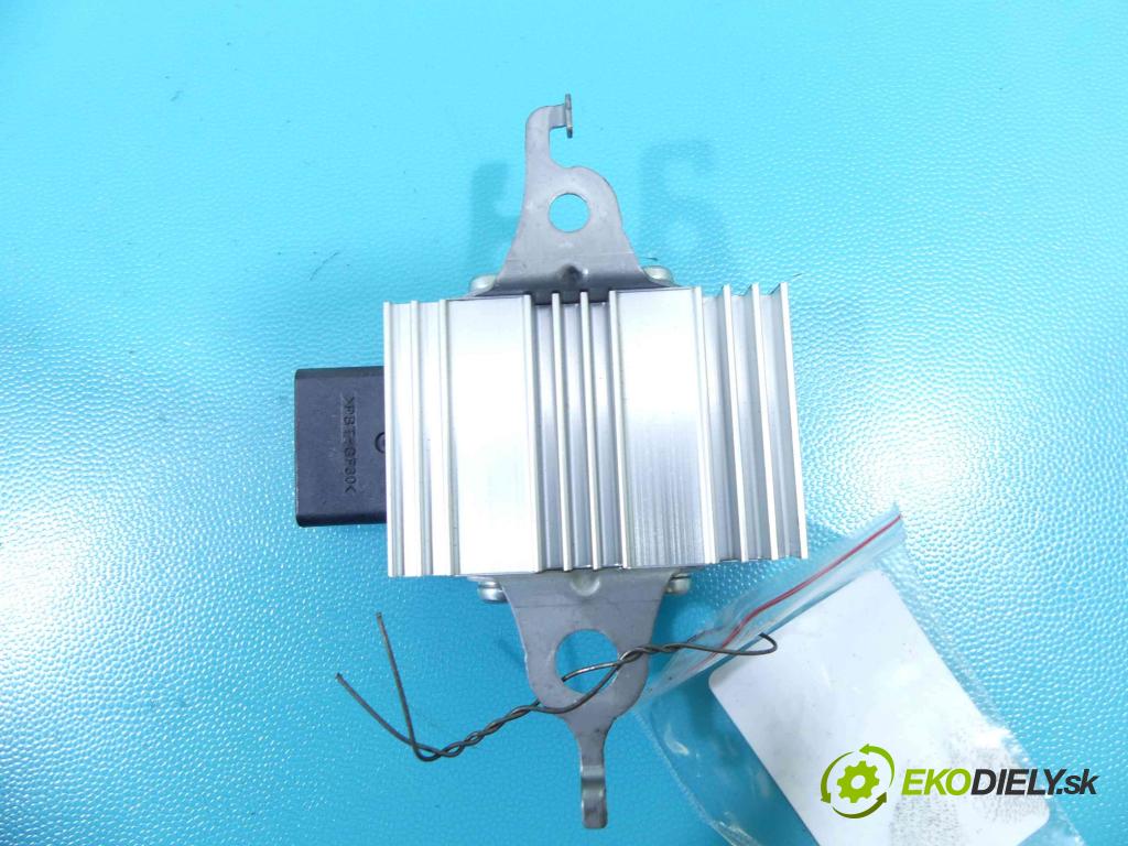 Toyota Auris II 2012-2018 1.6 16V 132  HP manual 97 kW 1598 cm3 5- modul riadiaca jednotka 89570-12360 (Ostatné)