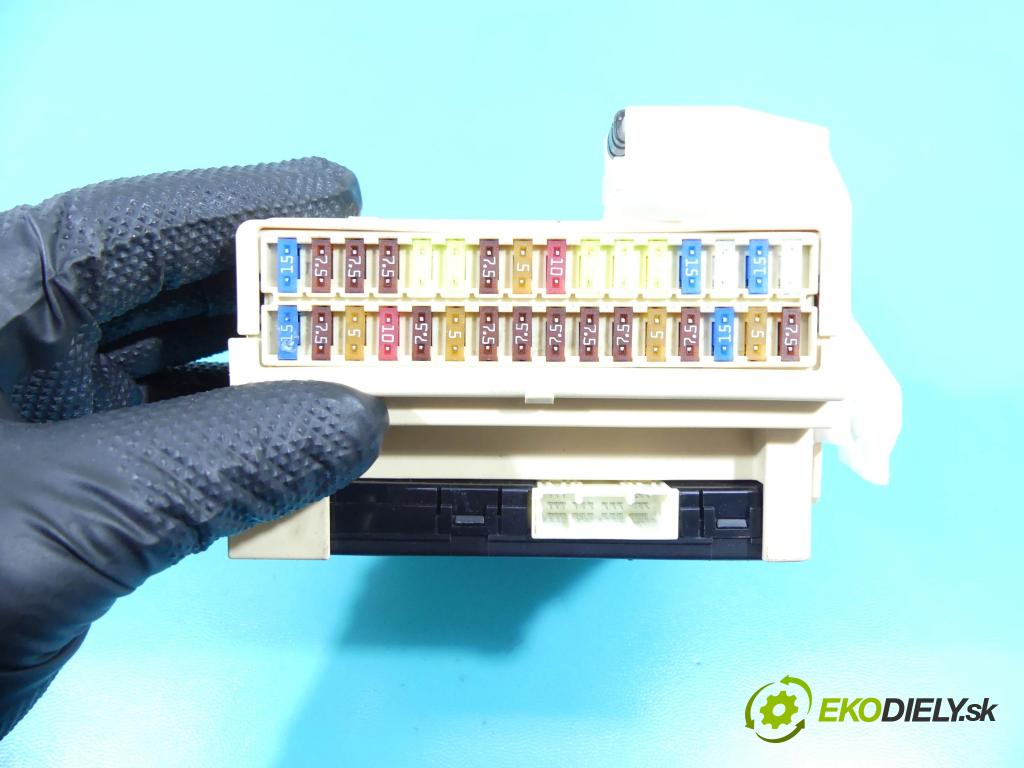 Toyota Auris II 2012-2018 1.6 16V 132  HP manual 97 kW 1598 cm3 5- modul riadiaca jednotka 89221-02480 (Ostatné)