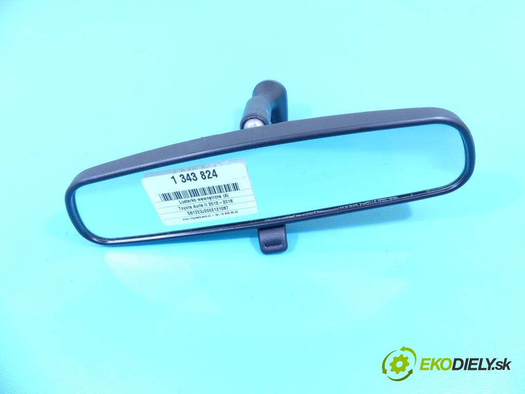 Toyota Auris II 2012-2018 1.6 16V 132 hp manual 97 kW 1598 cm3 5- zpětné zrcátko vnitřní E11045617 (Světla vnitřní)
