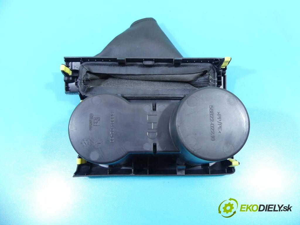 Toyota Auris II 2012-2018 1.6 16V 132  HP manual 97 kW 1598 cm3 5- Rukojeť: na nápoje: 58804-02460 (Úchyty, držiaky na nápoje)