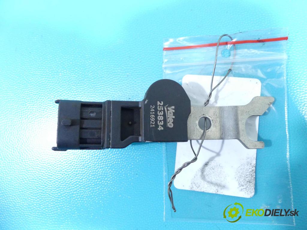 Opel Vectra B 1995-2002 1.8 16V 116 hp manual 85 kW 1799 cm3 4- snímač pozice: hřídele vačkový 2416921 (Snímače polohy kliky, vačky)