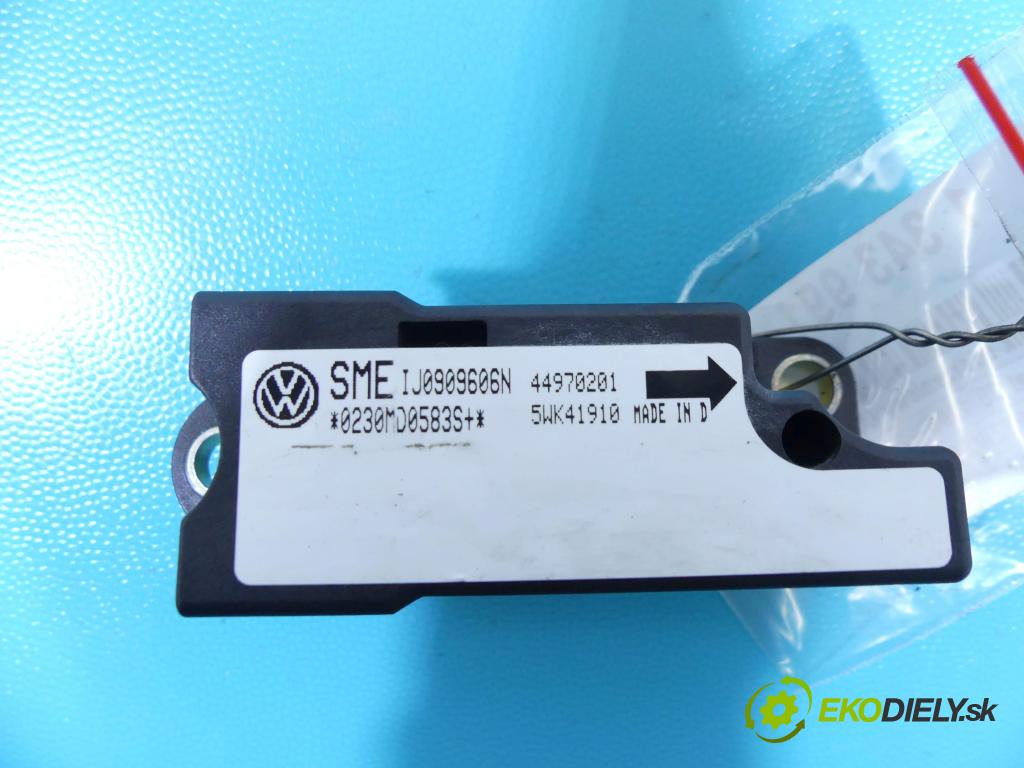 Vw Passat B5 1995-2005 1.9 tdi 90 HP manual 66 kW 1896 cm3 5- snímač šokovat: 5WK41910 (Snímače nárazu)