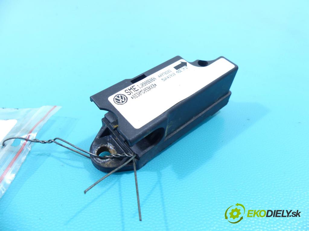 Vw Passat B5 1995-2005 1.9 tdi 90 HP manual 66 kW 1896 cm3 5- snímač šokovat: 5WK41910 (Snímače nárazu)