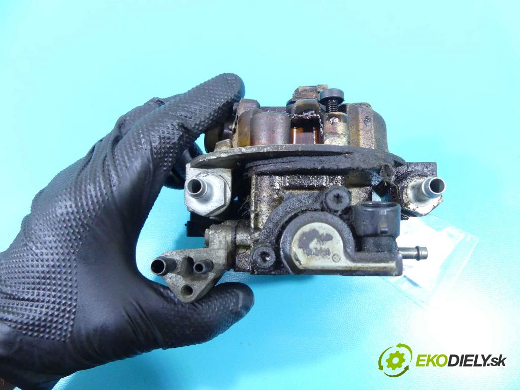 Opel Corsa B 1993-1999 1.4 60 HP manual 44 kW 1389 cm3 5- vstrekovač  (Karburátory)